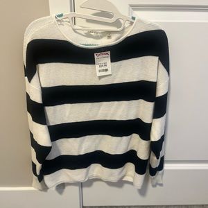 Light weight spring or summer sweater
